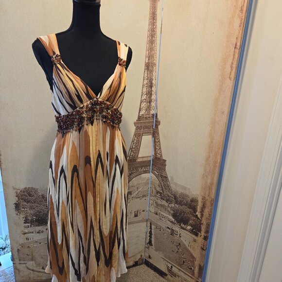 BCBGMaxAzria Dresses & Skirts - BCBG MaxAzria 2 stripe Beaded empire waist silk dress Size 6